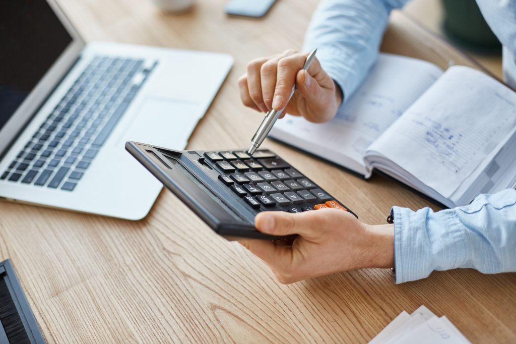 پرداخت نکردن مالیات
